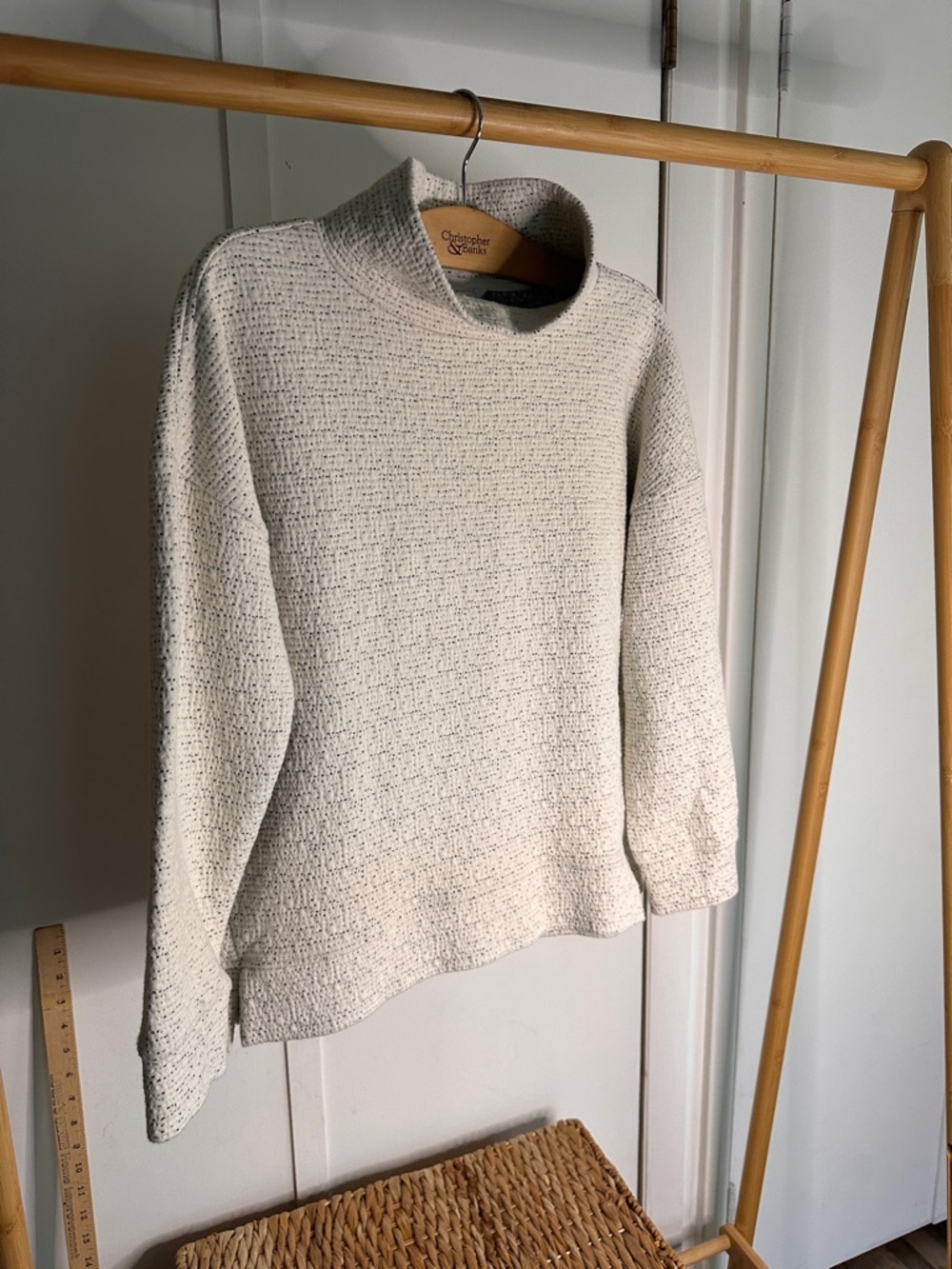 Jockey Cream Textured Mock Neck Sweatshirt‎